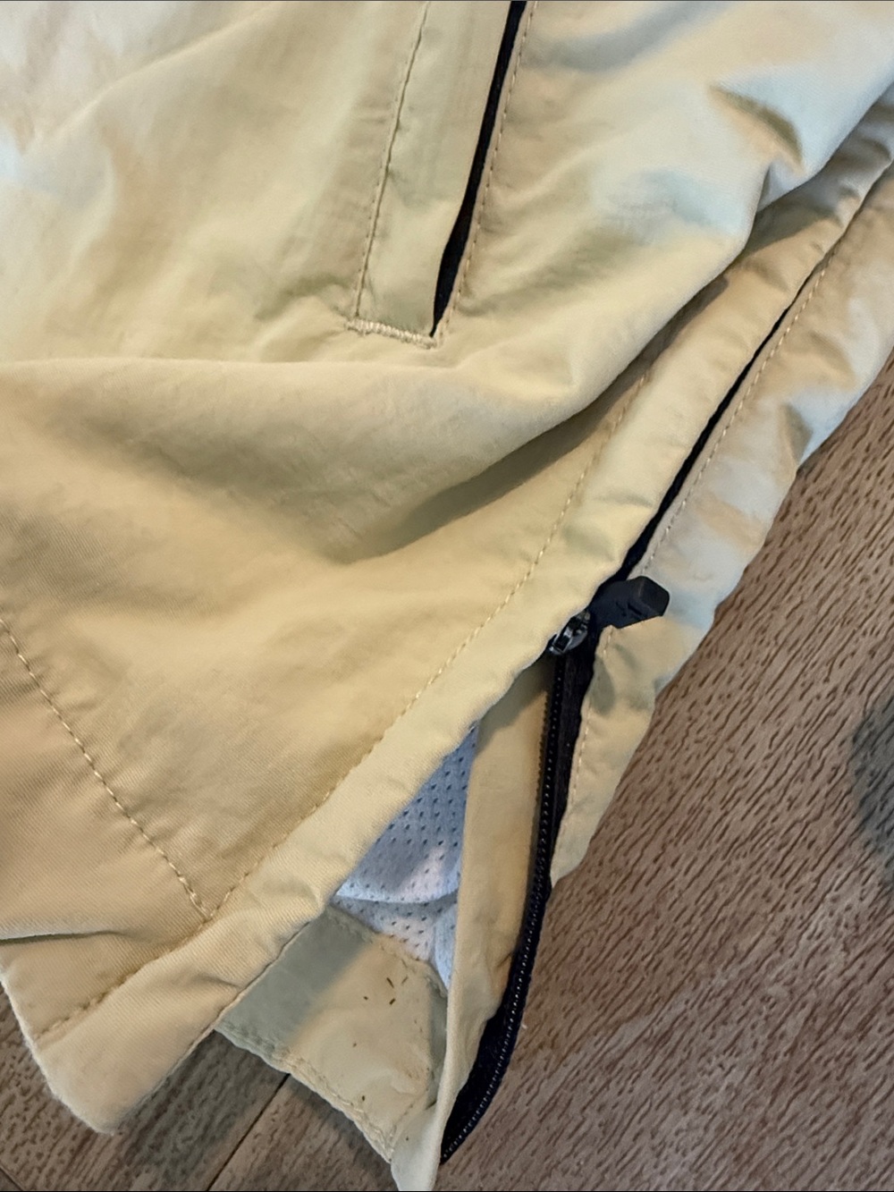 RARR Beige Anorak Pullover Jacket with White Sleeve Accent Sz. M - Picture 4 of 14